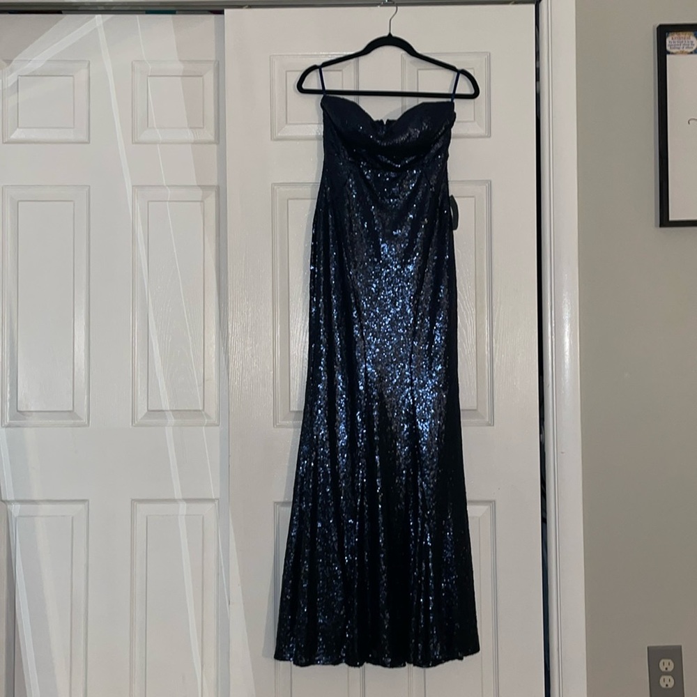 NAVY BLUE SEQUENT LULUS GALA DRESS